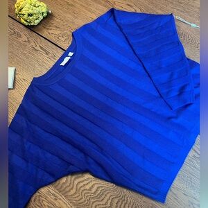 Deep blue woman’s sweater!